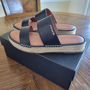 Coach Franca Leather sandal, size 8